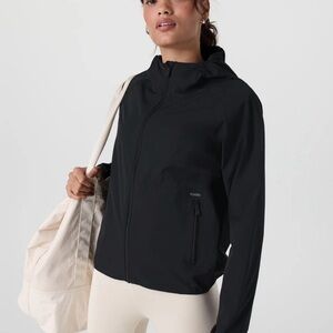 Vuori Women's Utility Jacket in Black